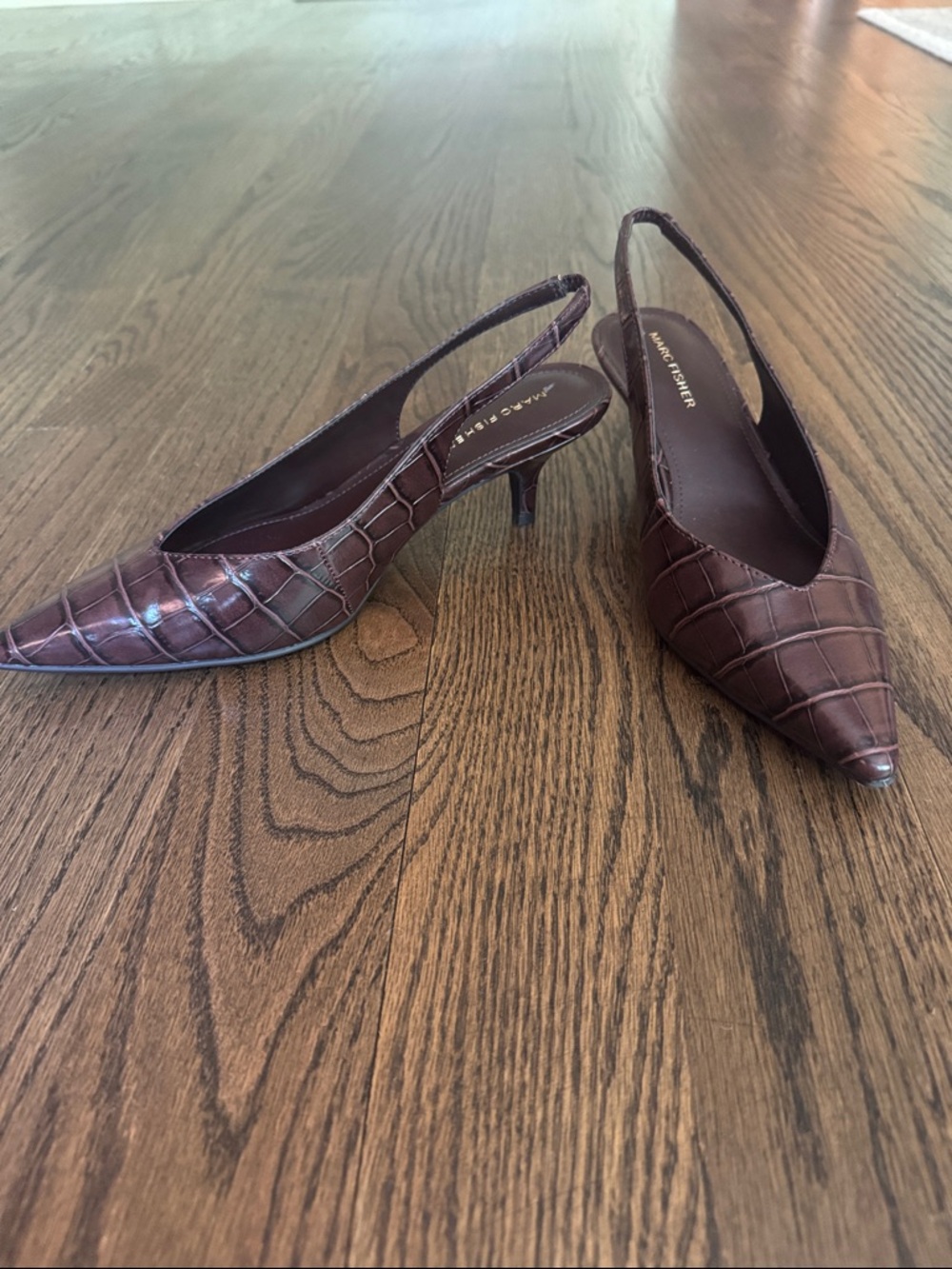 Brown faux leather Sling back kitten heel size 8 1/2